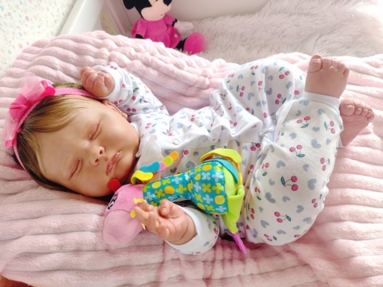 Virgile, Bébé Reborn Au Look Réaliste - Poupée Silicone/vinyle, Occasion