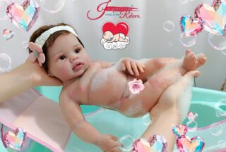 Carla, bebe de silicona