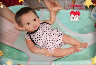 Luna, bebe silicona platino