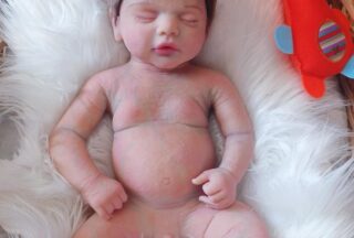 Mikhail Bebe Silicona